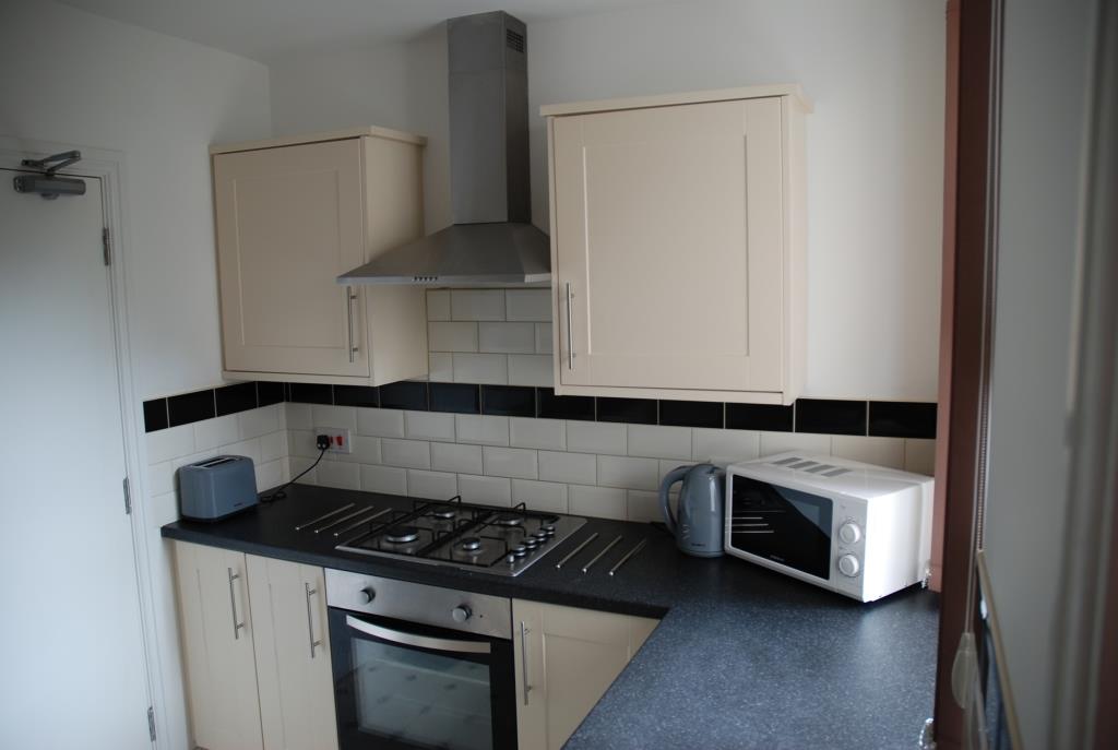 18NR-Kitchen.jpg
